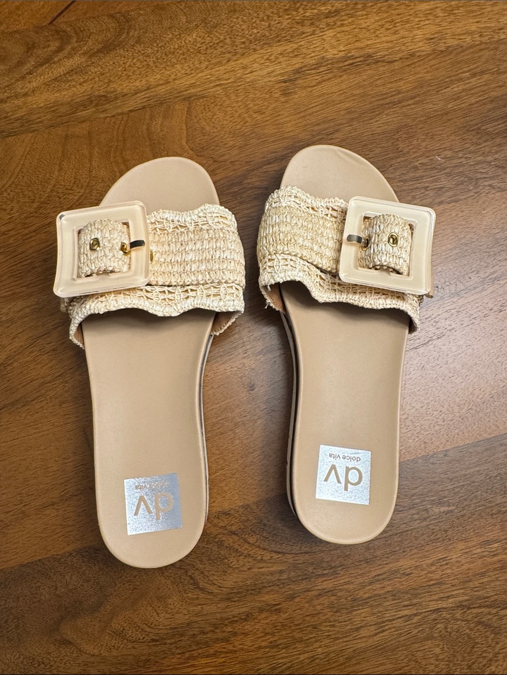 dv Dolce Vita Natural Straw Buckle Slide Sandal in Beige